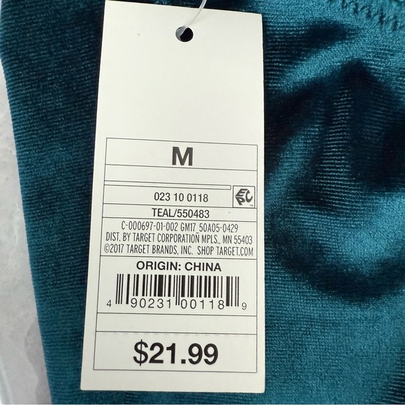 Women’s Gilligan & O’Malley Intimates Velvet Deep V-Neck Strappy Bodysuit Medium - Picture 13 of 16